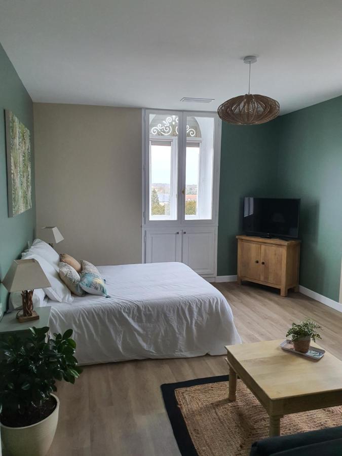 Les 5 Escales Bed & Breakfast Parthenay Ngoại thất bức ảnh