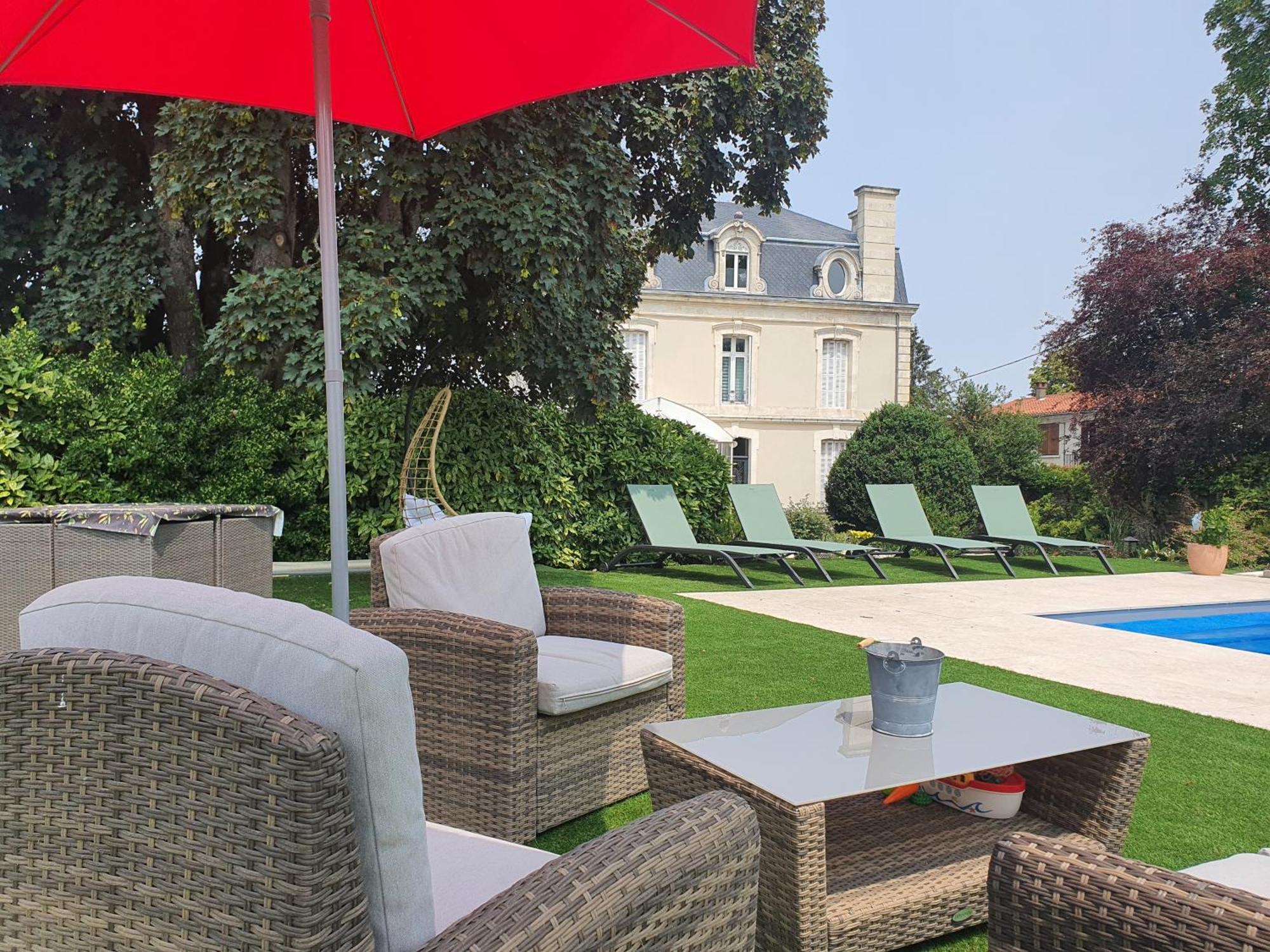 Les 5 Escales Bed & Breakfast Parthenay Ngoại thất bức ảnh