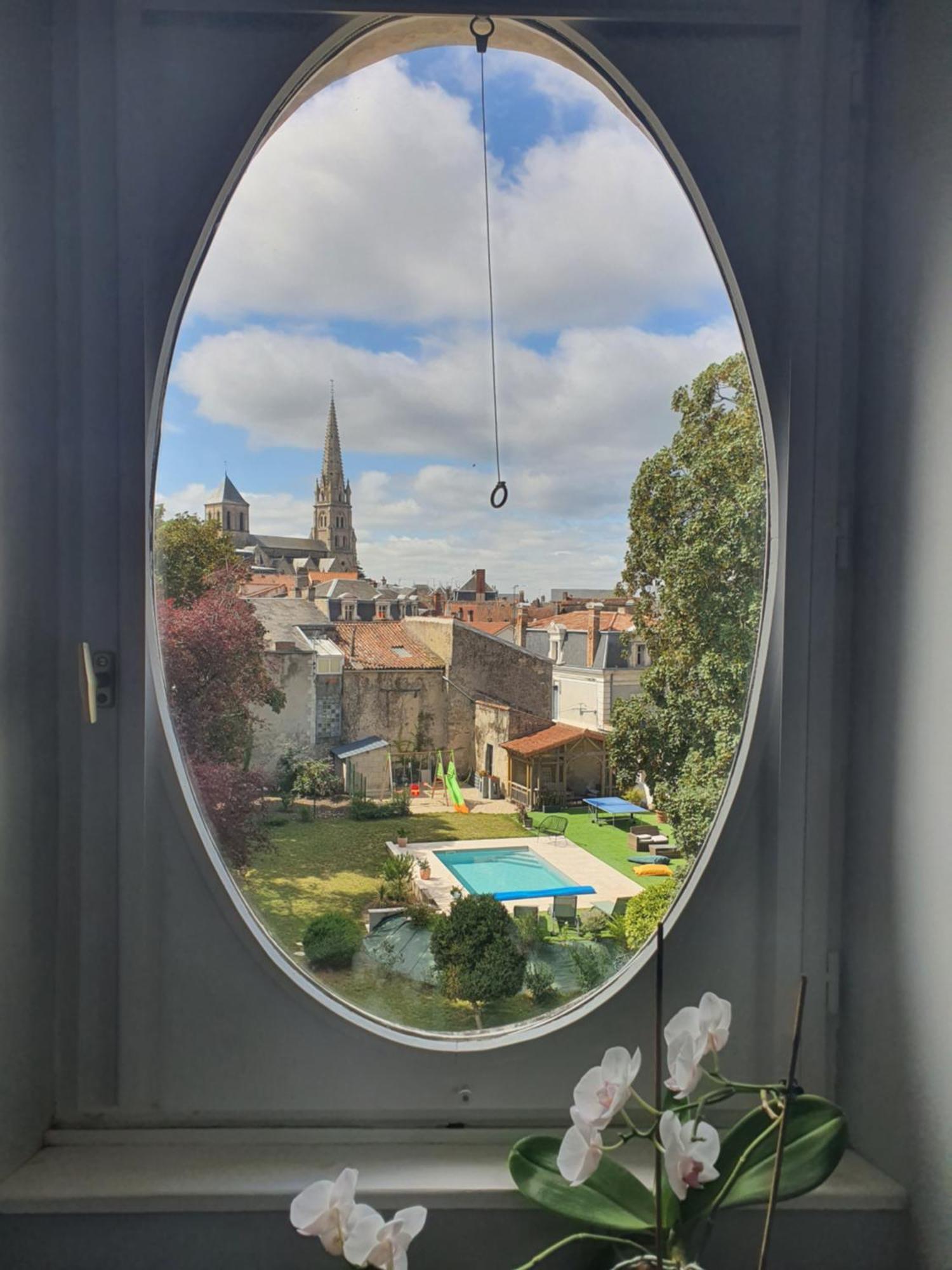 Les 5 Escales Bed & Breakfast Parthenay Phòng bức ảnh